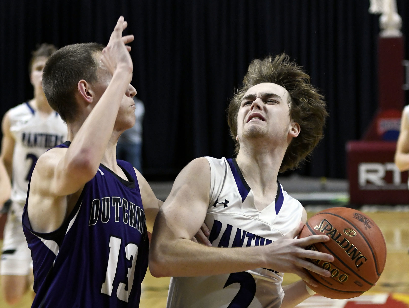 MOC-Floyd Valley defeats Dakota Valley